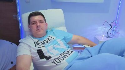 Basy8 live cam on Cam4