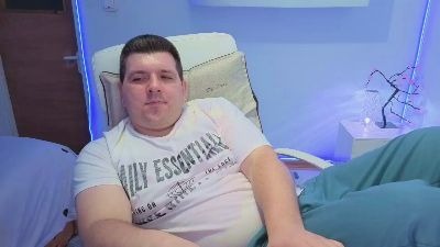 Basy8 live cam on Cam4