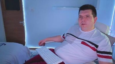 Basy8 live cam on Cam4