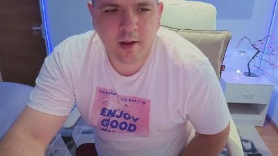 Basy8 live cam on Cam4