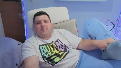 Basy8 live cam on Cam4