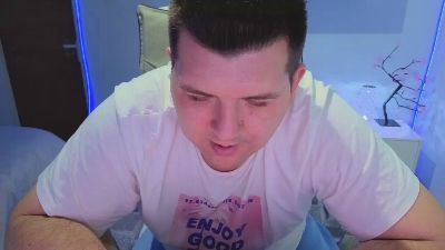 Basy8 live cam on Cam4
