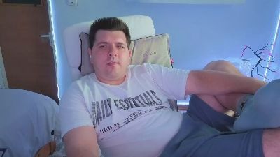 Basy8 live cam on Cam4