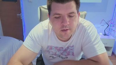 Basy8 live cam on Cam4