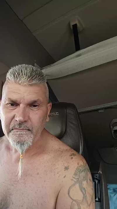 Batacchio70hot live cam on Cam4