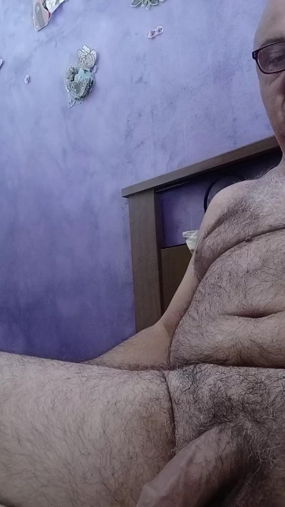 BattagliaGil live cam on Cam4