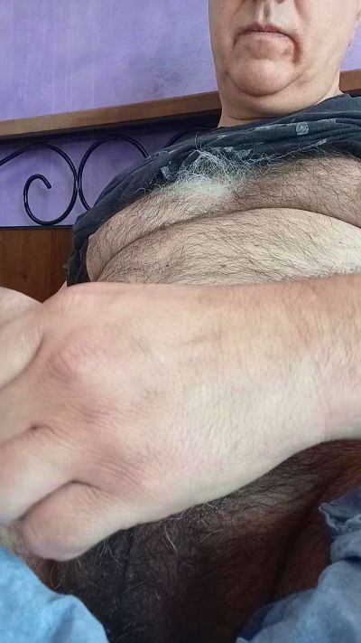 BattagliaGil live cam on Cam4