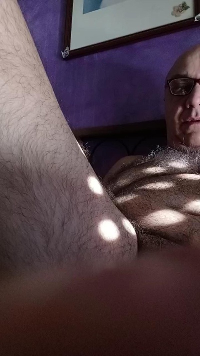 BattagliaGil live cam on Cam4