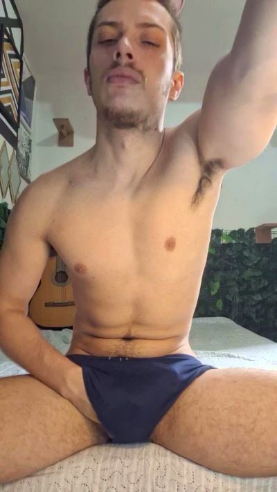 Bballss live cam on Cam4