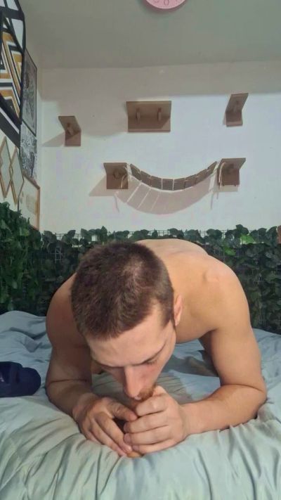 Bballss live cam on Cam4