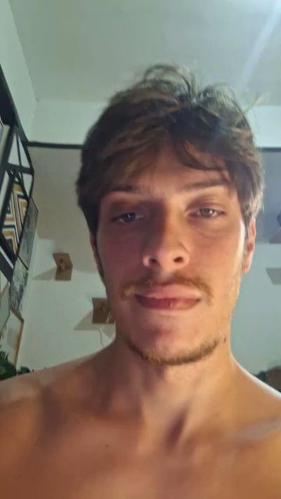 Bballss live cam on Cam4