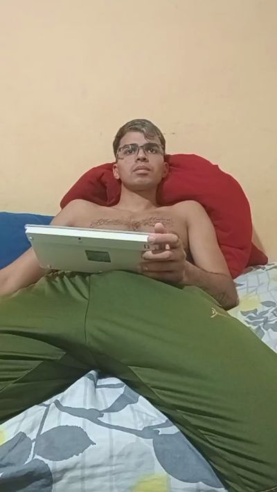 Bbflaqi18 live cam on Cam4