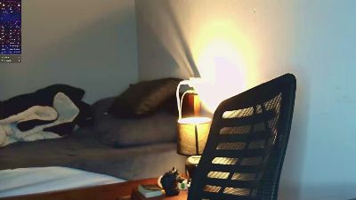 Bbwroyaltty live cam on Cam4