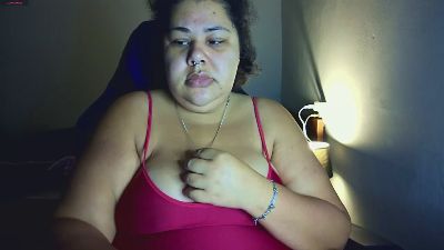Bbwroyaltty live cam on Cam4