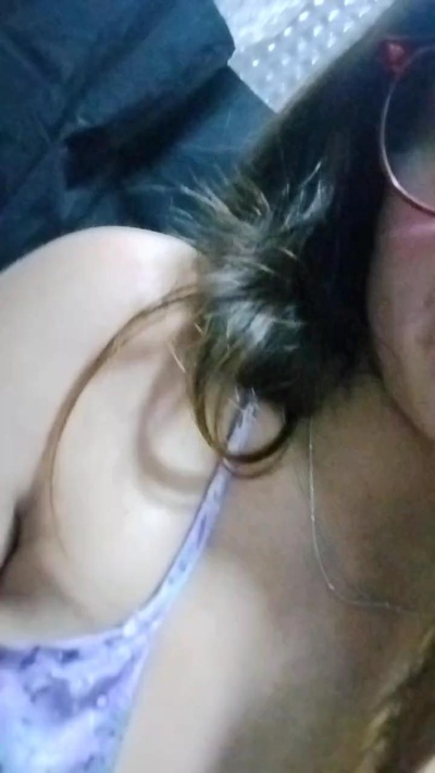 Bbykrystal live cam on Cam4