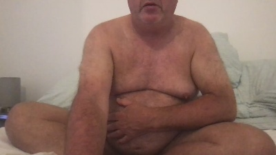 Bear5868 live cam on Cam4