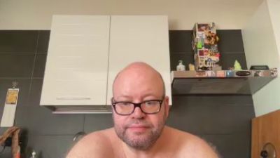 BearBoy78 live cam on Cam4