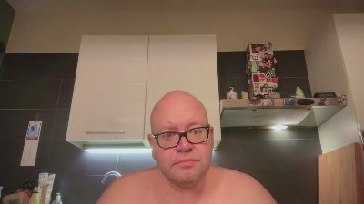 BearBoy78 live cam on Cam4