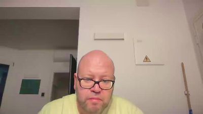 BearBoy78 live cam on Cam4