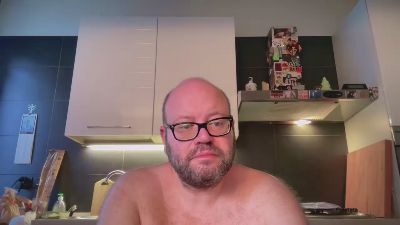 BearBoy78 live cam on Cam4