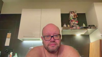 BearBoy78 live cam on Cam4