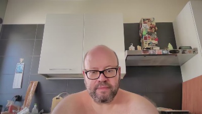 BearBoy78 live cam on Cam4