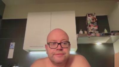 BearBoy78 live cam on Cam4