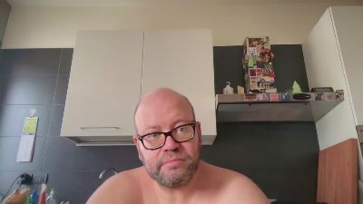BearBoy78 live cam on Cam4