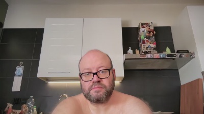 BearBoy78 live cam on Cam4