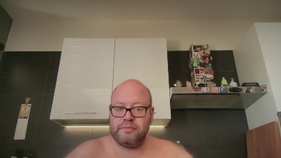 BearBoy78 live cam on Cam4