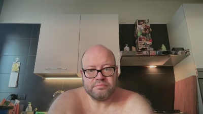 BearBoy78 live cam on Cam4