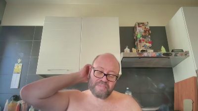 BearBoy78 live cam on Cam4