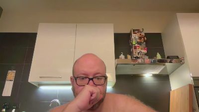 BearBoy78 live cam on Cam4