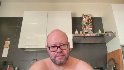 BearBoy78 live cam on Cam4