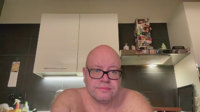 BearBoy78 live cam on Cam4