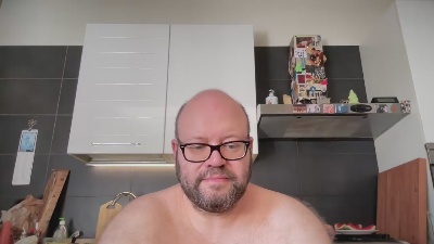 BearBoy78 live cam on Cam4