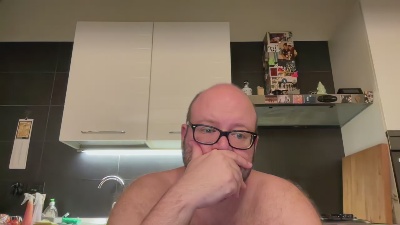 BearBoy78 live cam on Cam4