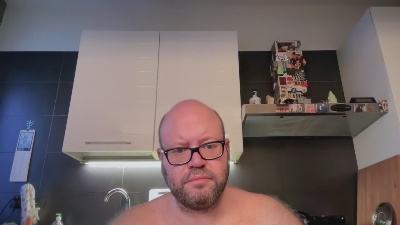 BearBoy78 live cam on Cam4