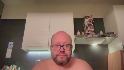 BearBoy78 live cam on Cam4
