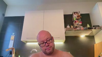 BearBoy78 live cam on Cam4