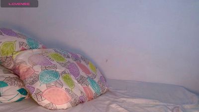 Bear_97x live cam on Cam4