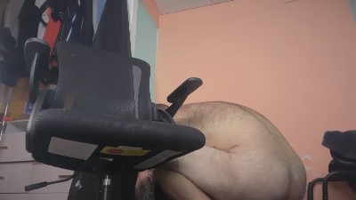 Bearchub300 live cam on Cam4