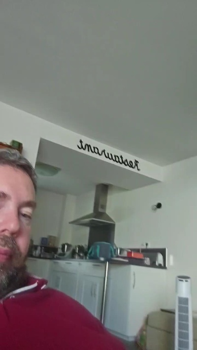 Beardeconflans live cam on Cam4