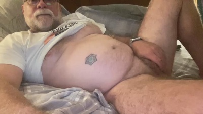 BeardedBarber live cam on Cam4