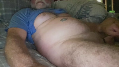 BeardedBarber live cam on Cam4