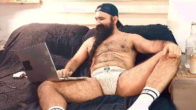 BeardedSmoker live cam on Cam4