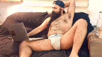 BeardedSmoker live cam on Cam4