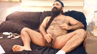 BeardedSmoker live cam on Cam4