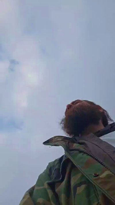 Beardedveteran live cam on Cam4