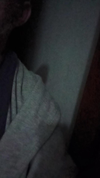 Bearoliverpcd live cam on Cam4